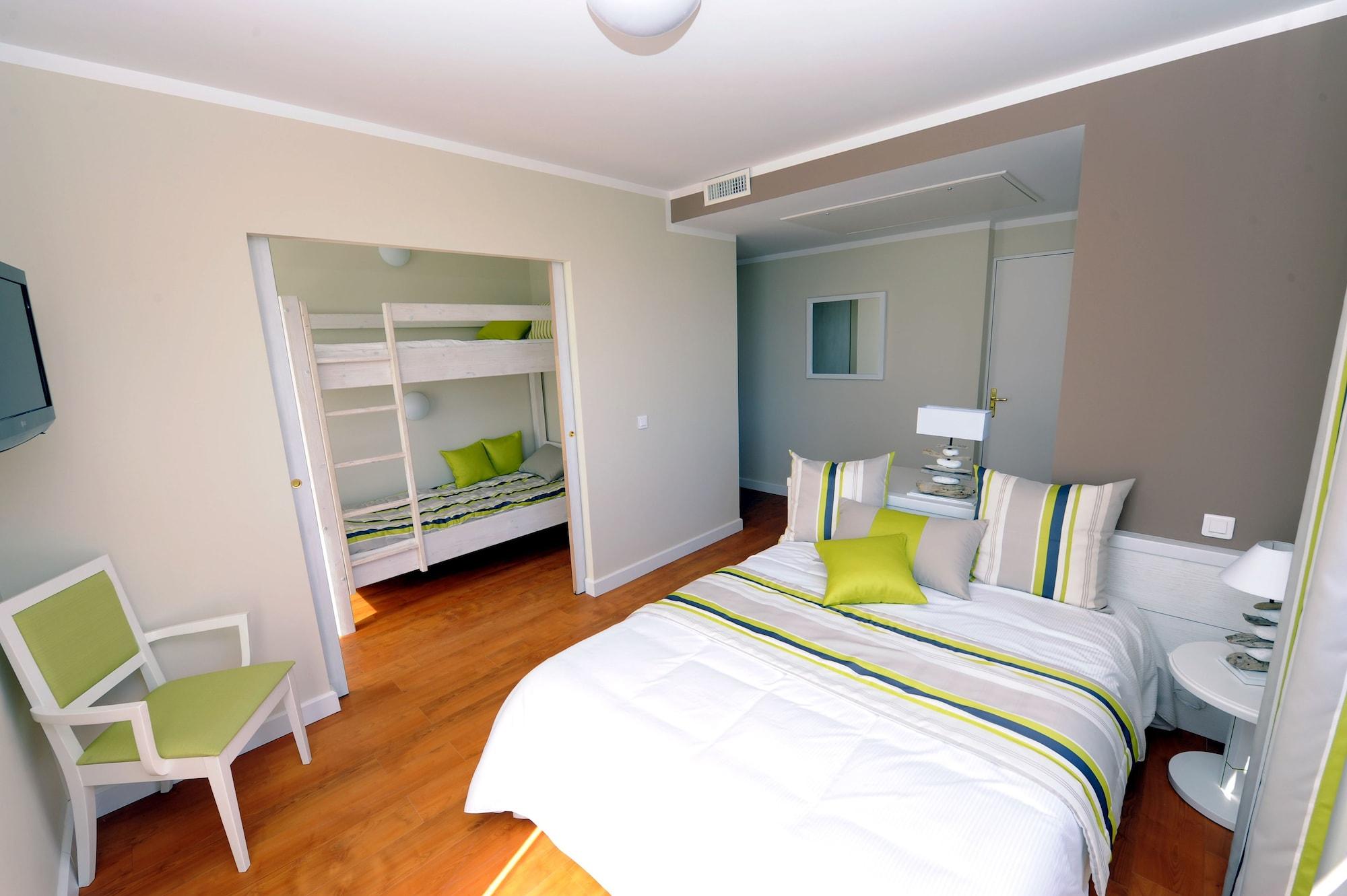 Hotel Club La Font Des Horts Йер Экстерьер фото