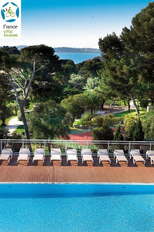 Hotel Club La Font Des Horts Йер Экстерьер фото