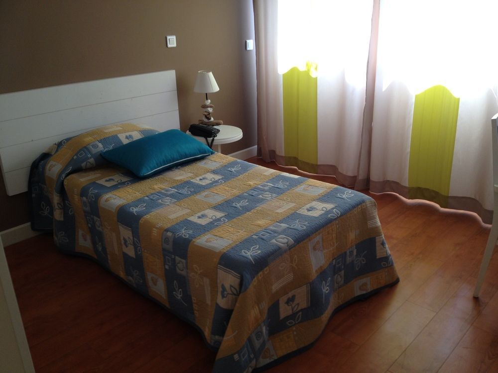 Hotel Club La Font Des Horts Йер Экстерьер фото