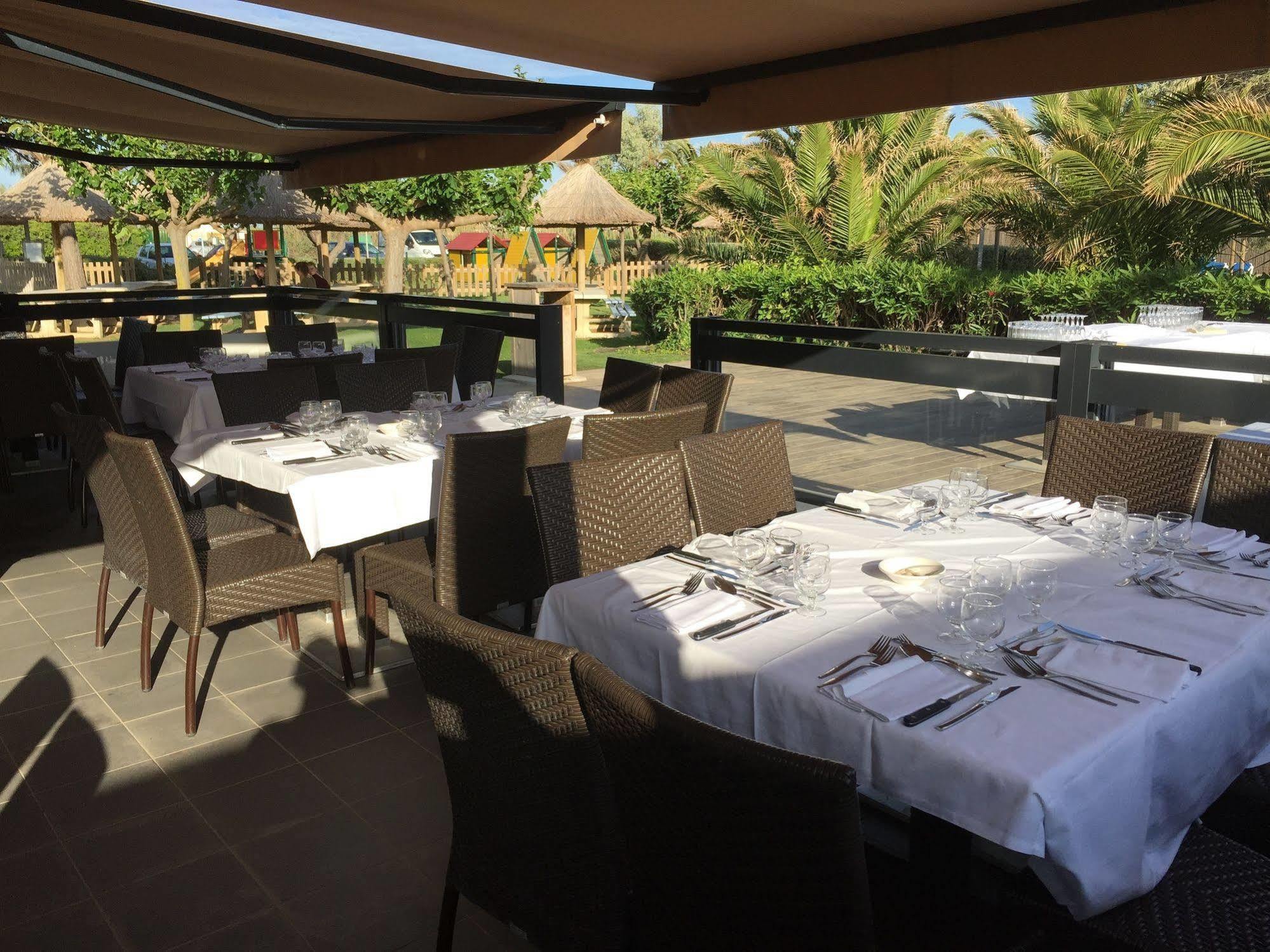 Hotel Club La Font Des Horts Йер Экстерьер фото