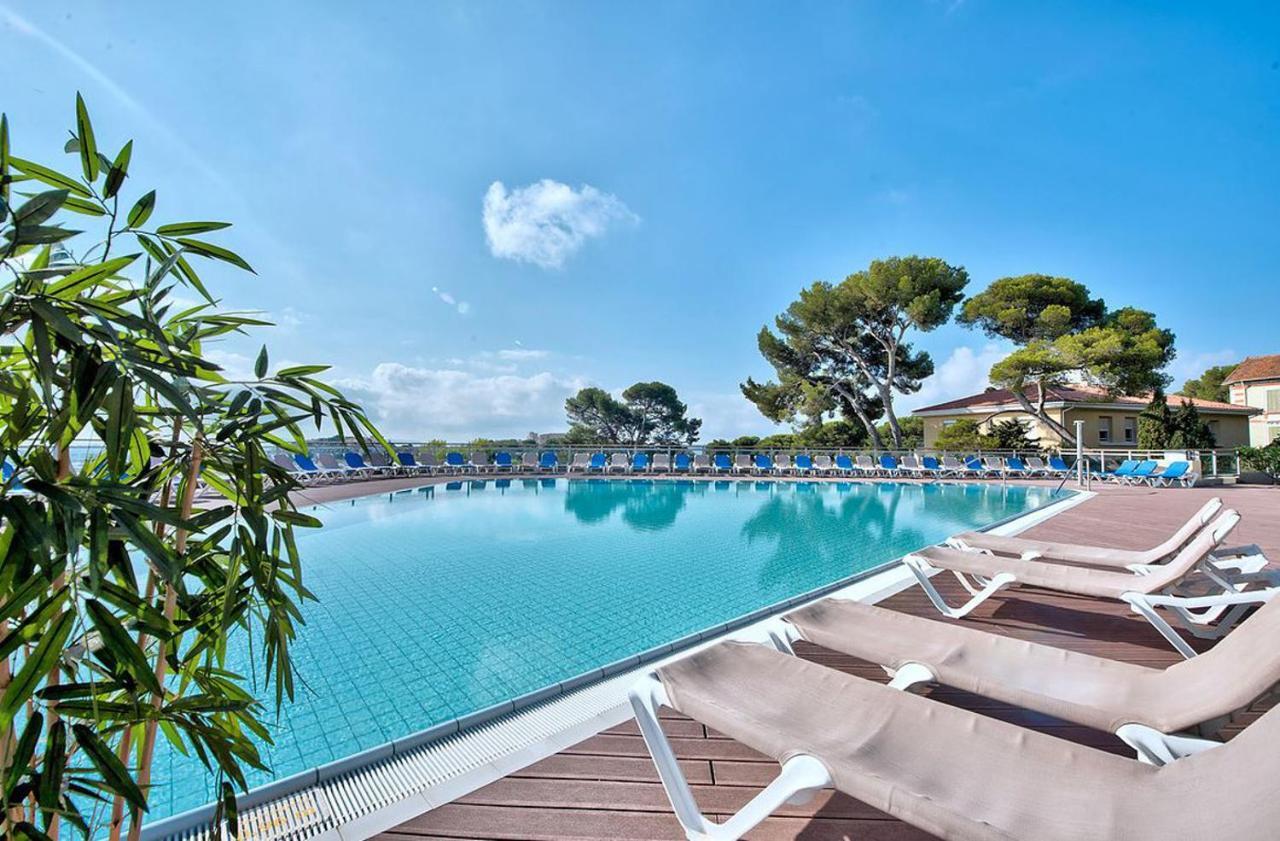 Hotel Club La Font Des Horts Йер Экстерьер фото