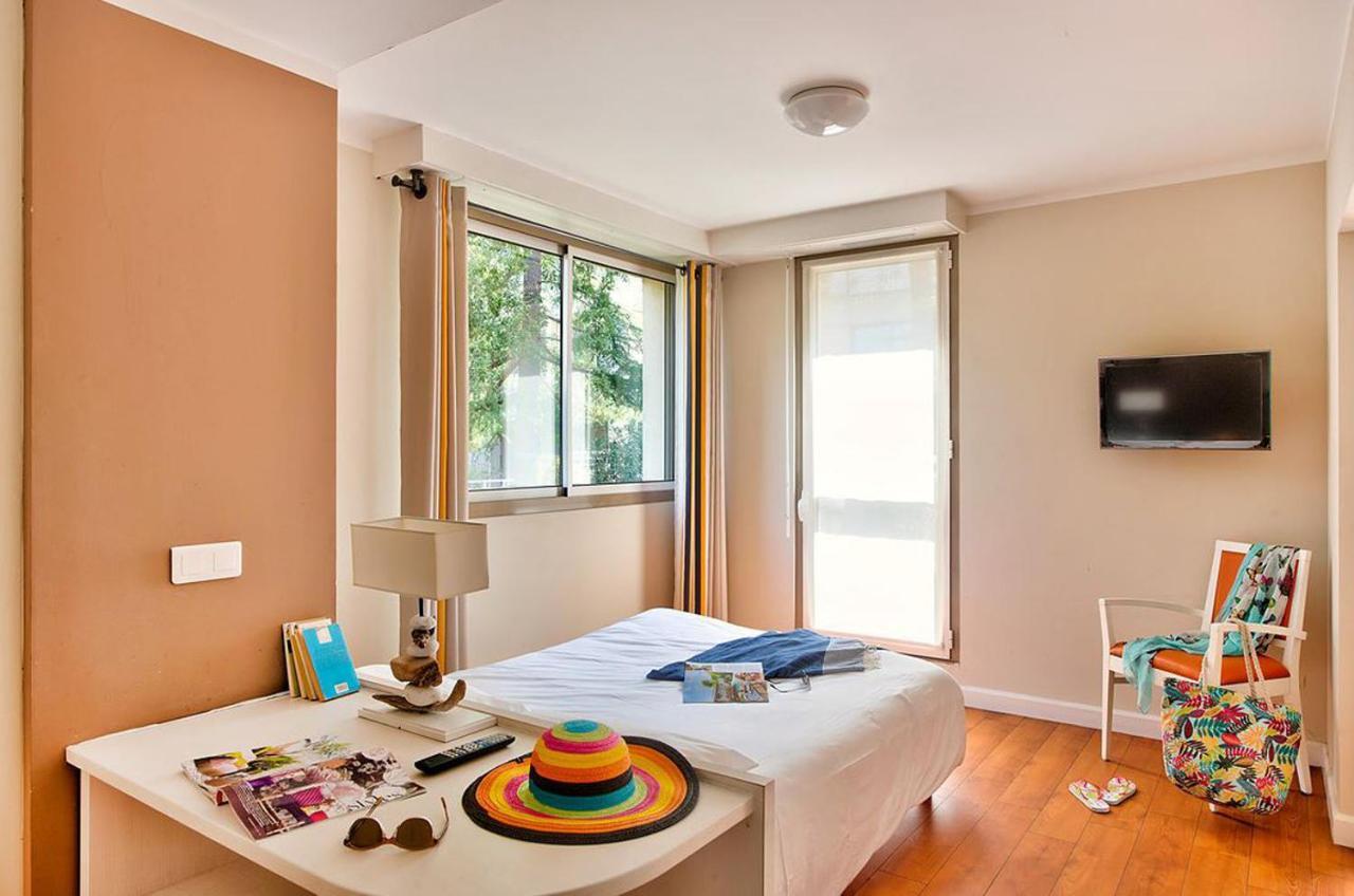 Hotel Club La Font Des Horts Йер Экстерьер фото